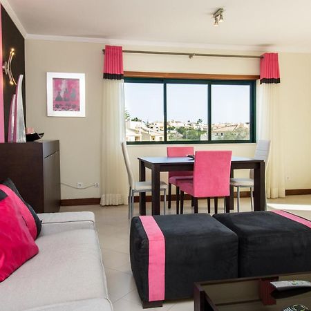 Family Apartment - Pool And Garden & Playground & Beach & Albufeira Extérieur photo