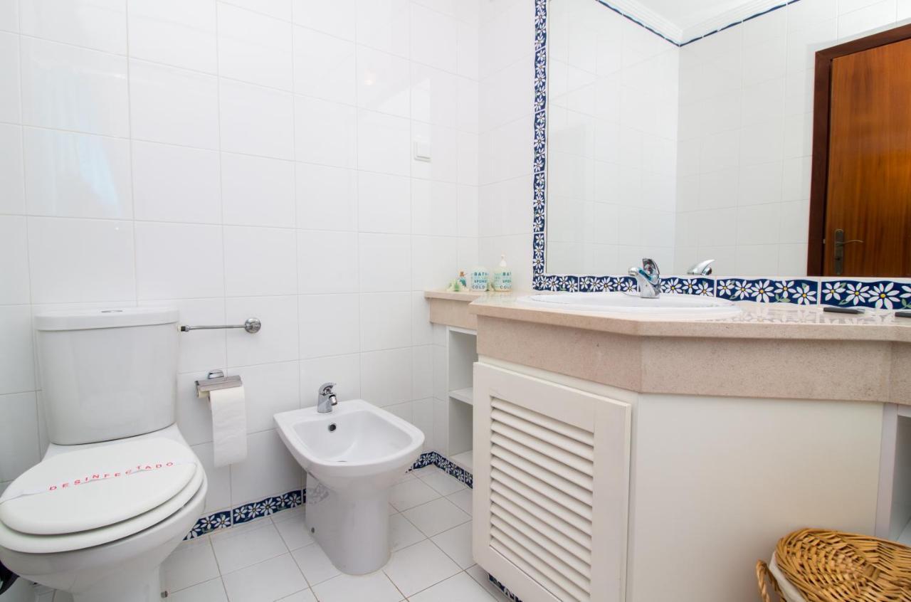 Family Apartment - Pool And Garden & Playground & Beach & Albufeira Extérieur photo