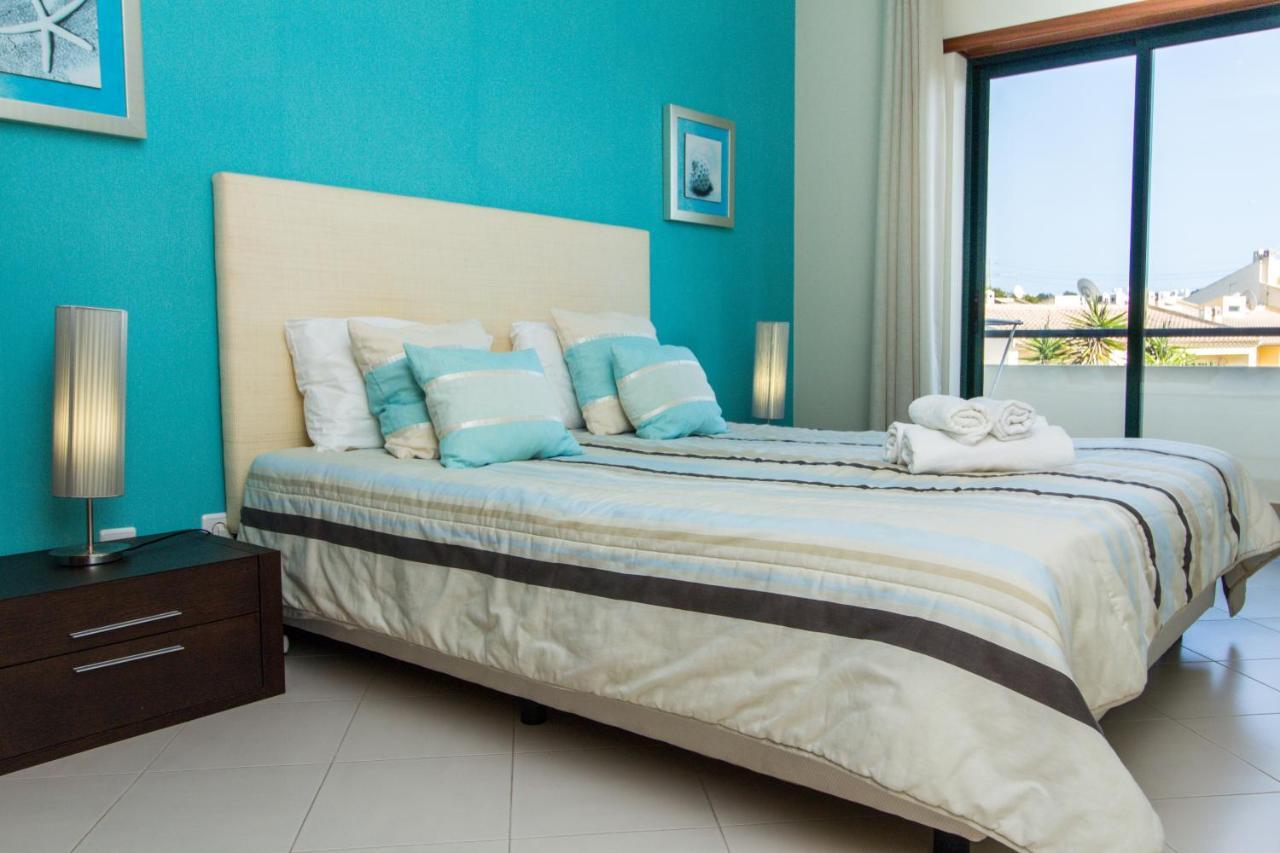 Family Apartment - Pool And Garden & Playground & Beach & Albufeira Extérieur photo