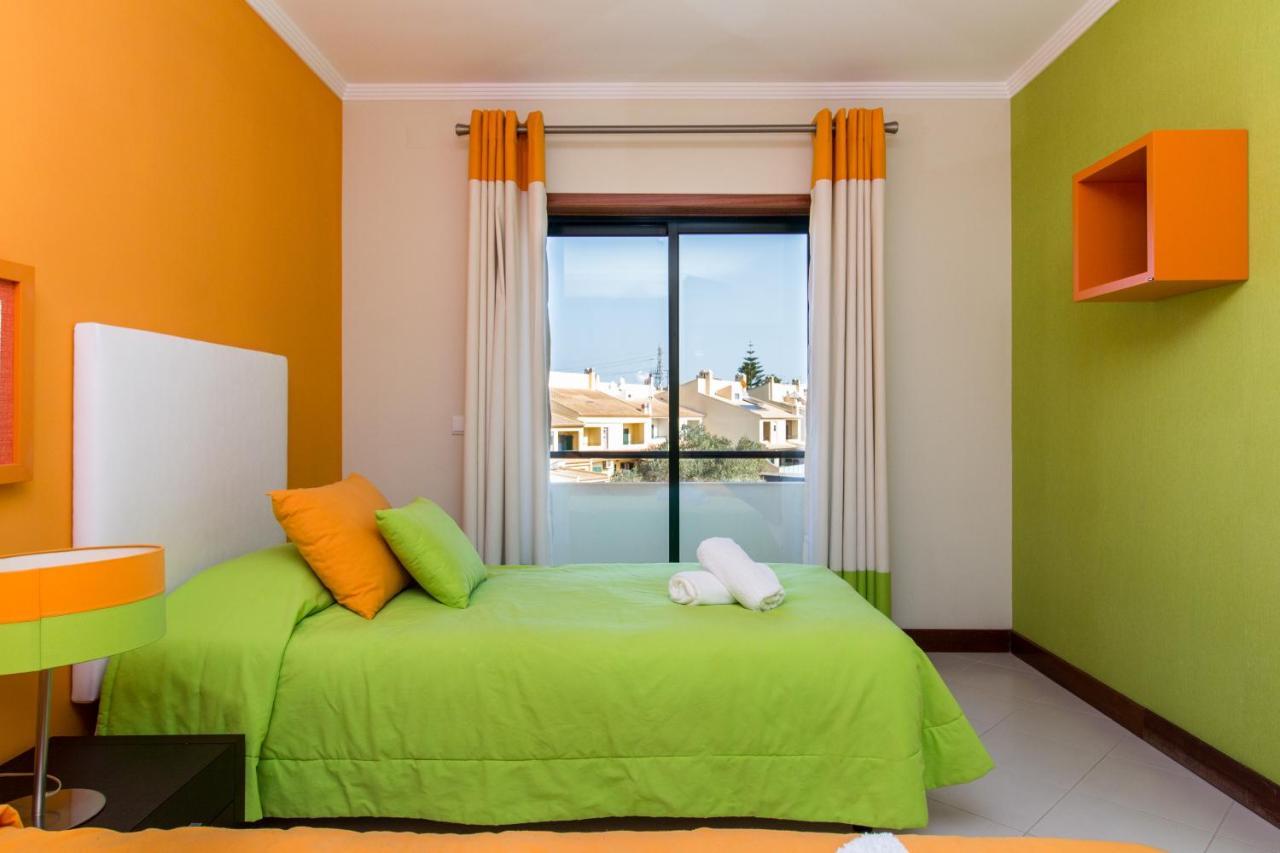 Family Apartment - Pool And Garden & Playground & Beach & Albufeira Extérieur photo