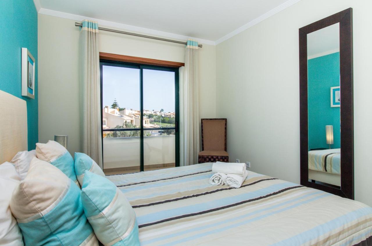 Family Apartment - Pool And Garden & Playground & Beach & Albufeira Extérieur photo