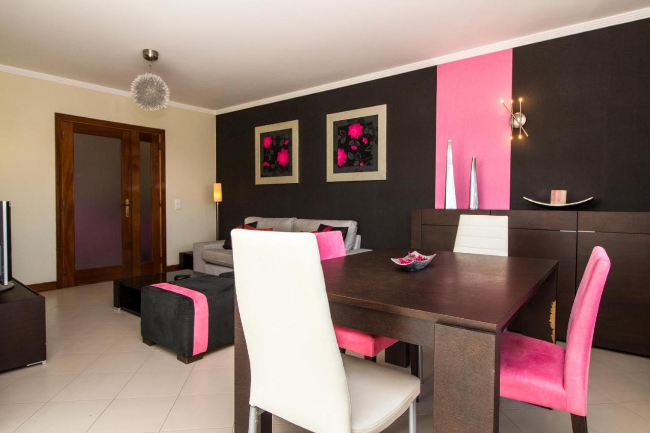 Family Apartment - Pool And Garden & Playground & Beach & Albufeira Extérieur photo