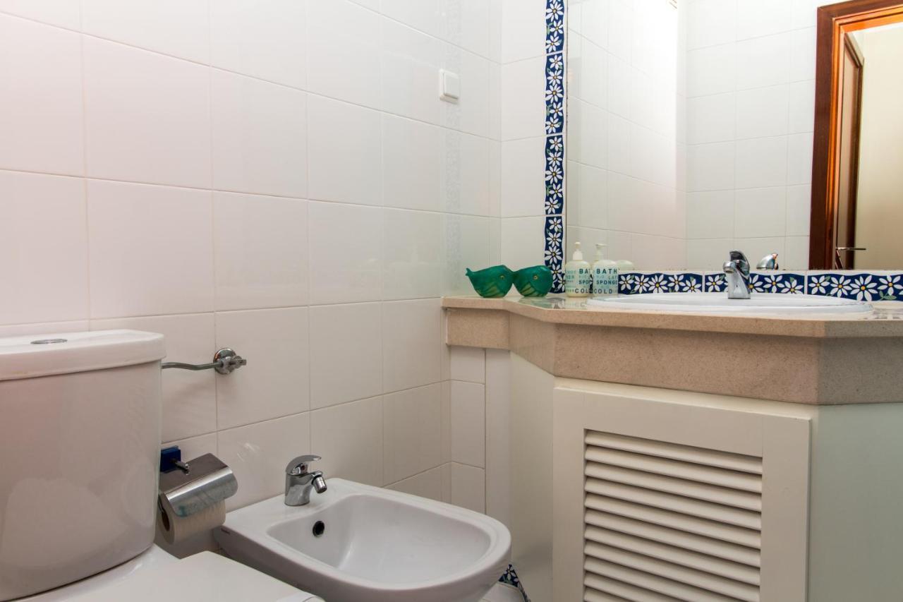 Family Apartment - Pool And Garden & Playground & Beach & Albufeira Extérieur photo